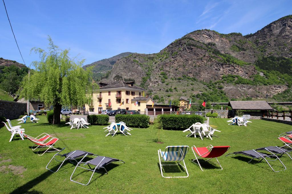 Hotel Col Du Mont Arvier Exterior foto